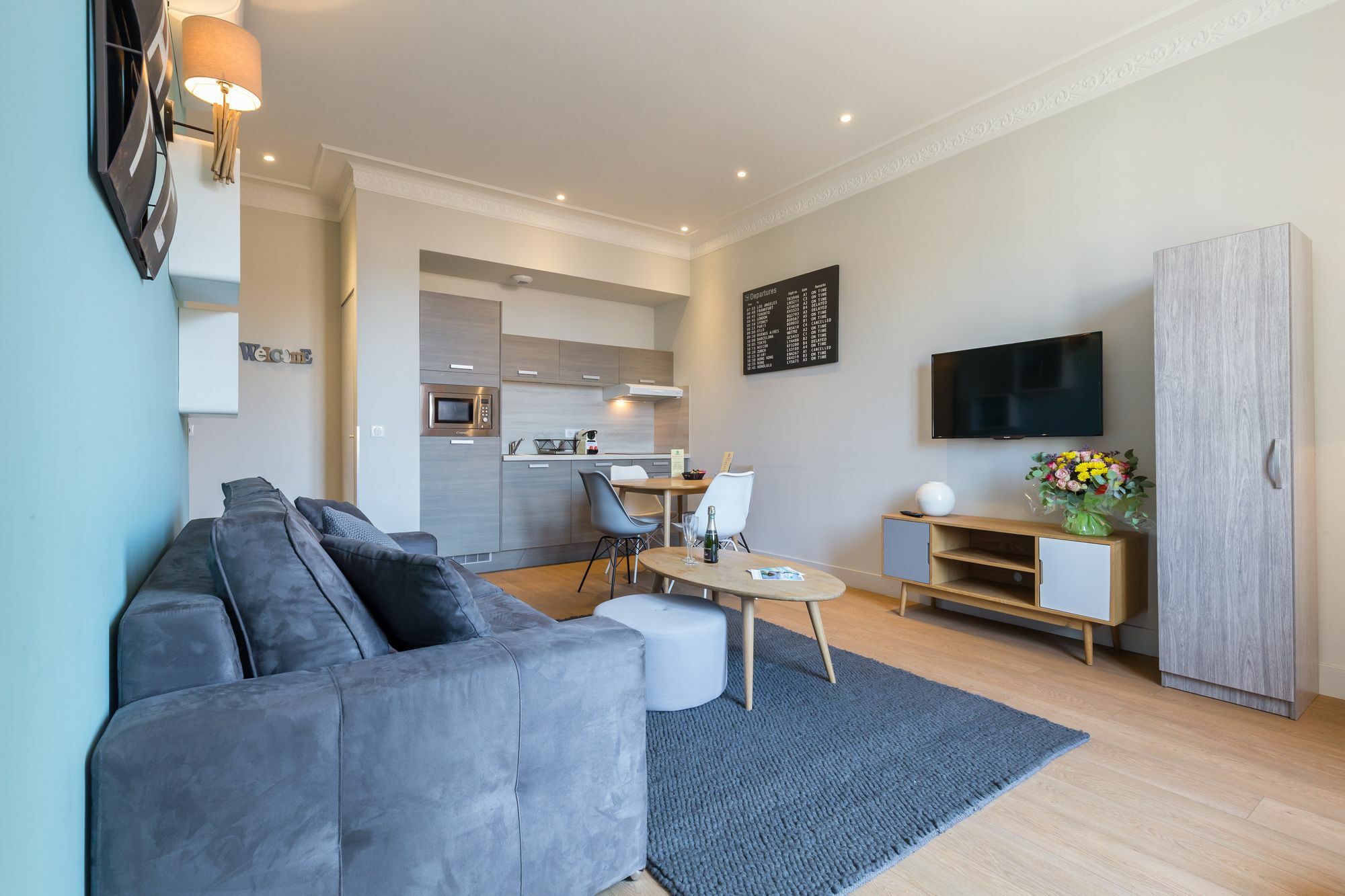 Florella Jean Jaures Apartment